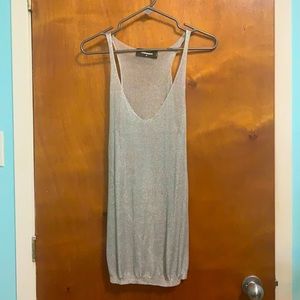 ~(4/$60) Silver soft “metallic” silver tank top